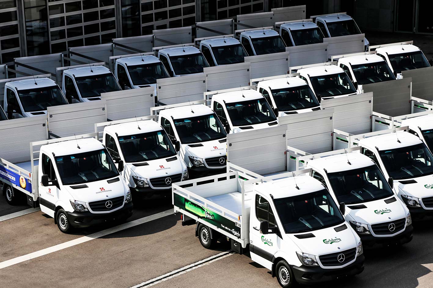 14 Mercedes Trucks  59 1